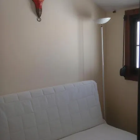 Casa Meneztan * エル・メダノ