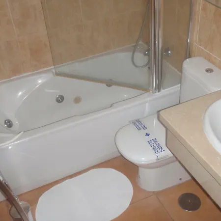 Casa Meneztan Homestay szállás